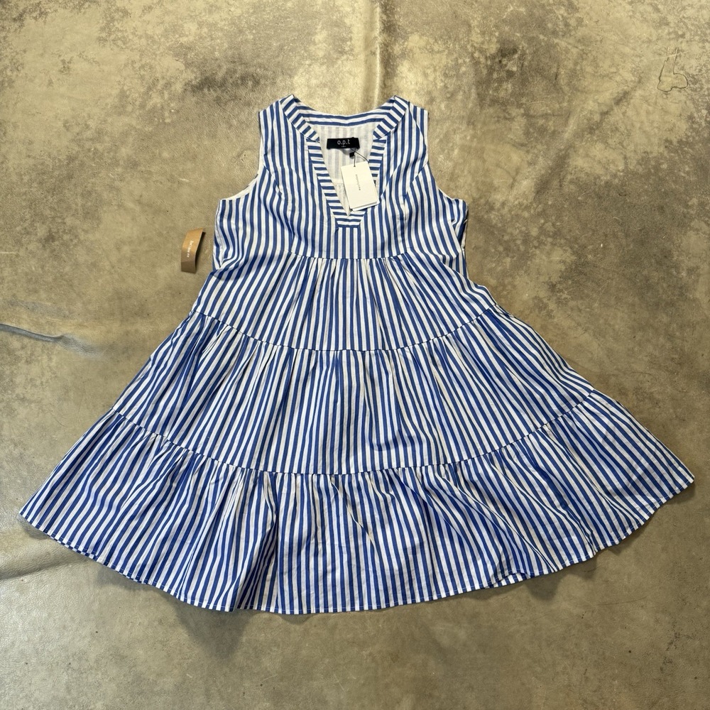 O.P.T Dress Womens Size Medium Blue Stripes Knee Length Tiered V Neck Mini‎
